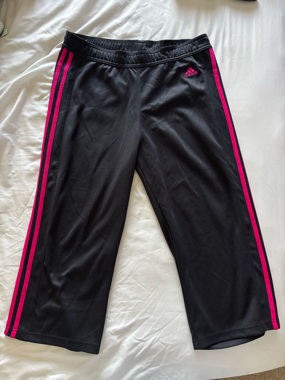 Vintage Adidas Capri wide leg pant with Pink Stripe Detail